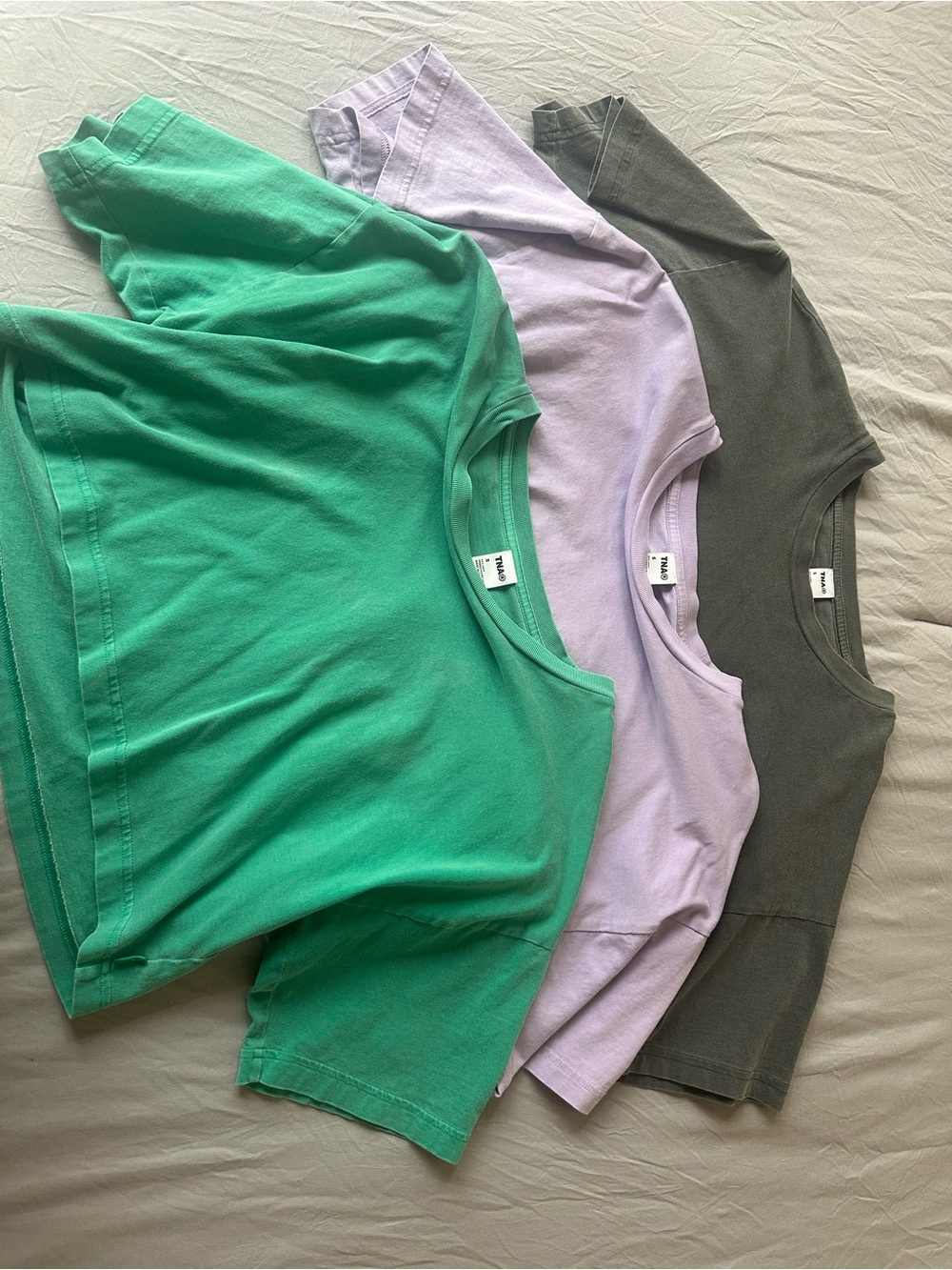 set of 3 aritzia tna boxy crop tees